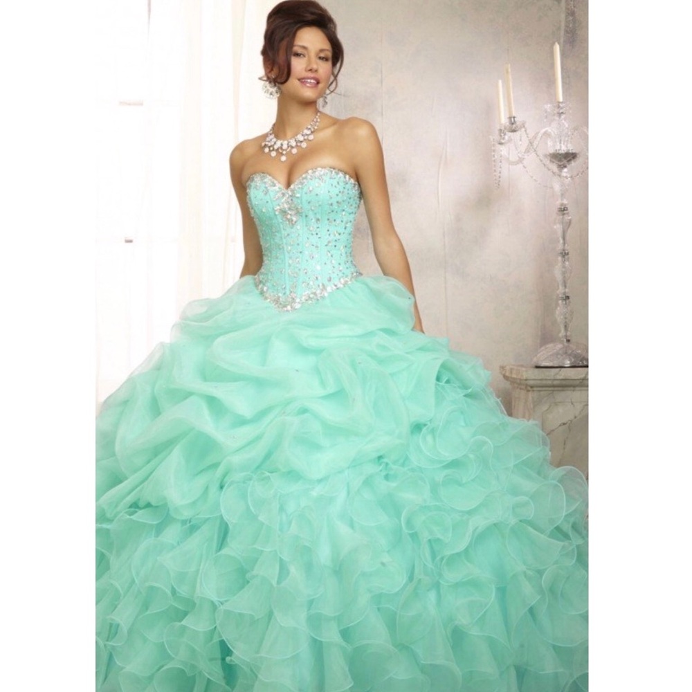 Authentic mori lee quinceanera ball gown
